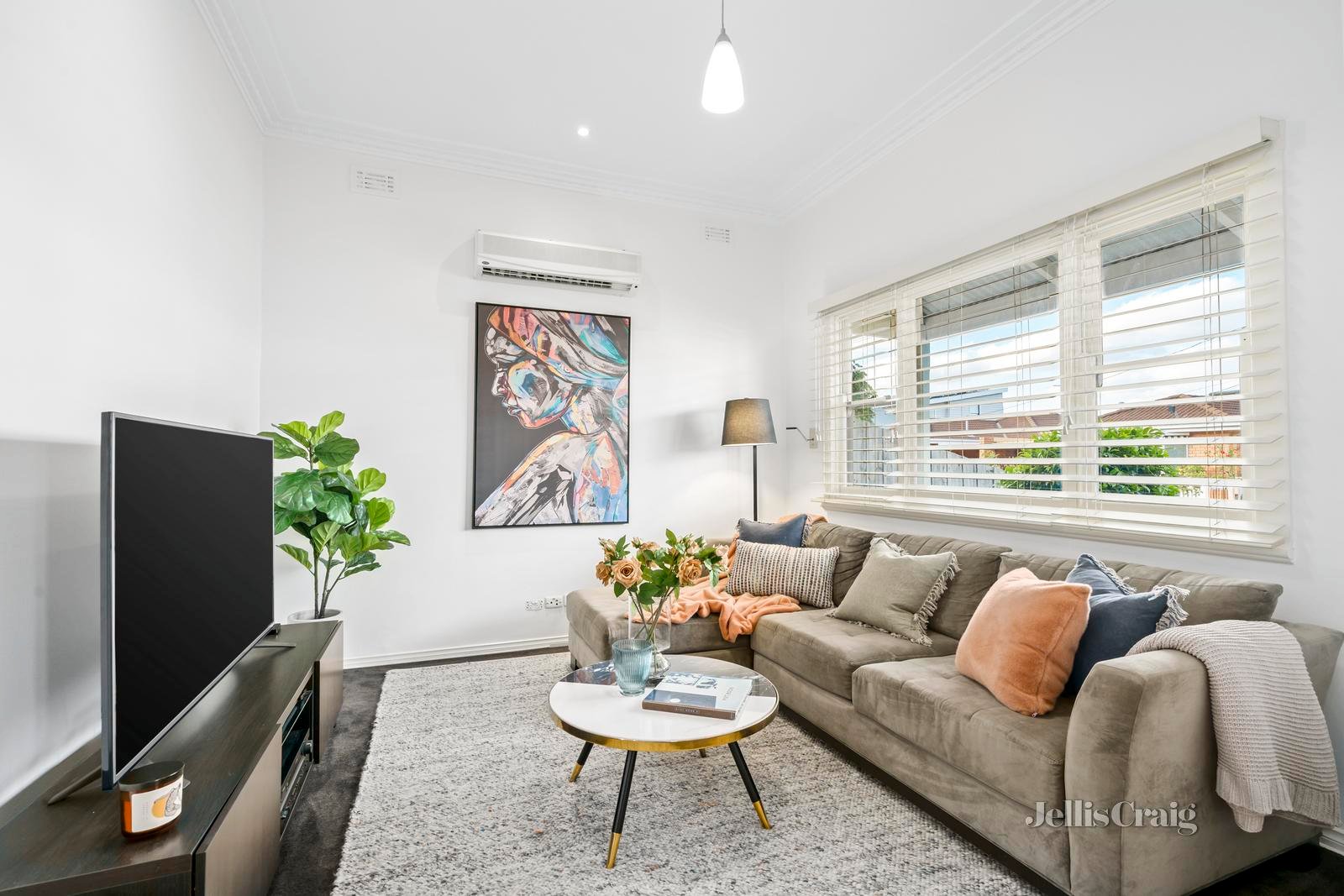 7 Rennie Street, Williamstown image 2