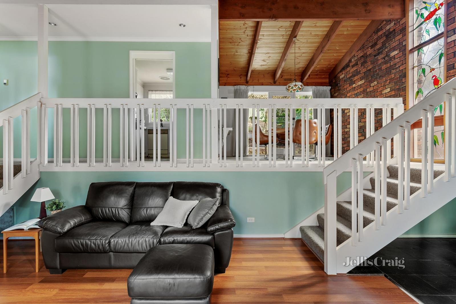 7 Renshaw Drive, Eltham image 3