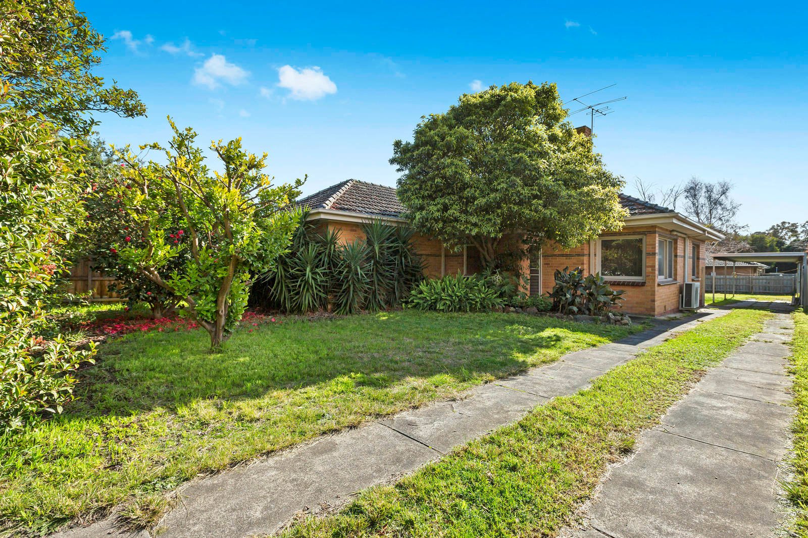 Property Gallery Thumbnail 5