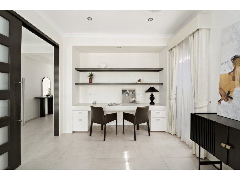 7 Retreat Drive, Ascot&nbsp;Vale image 2