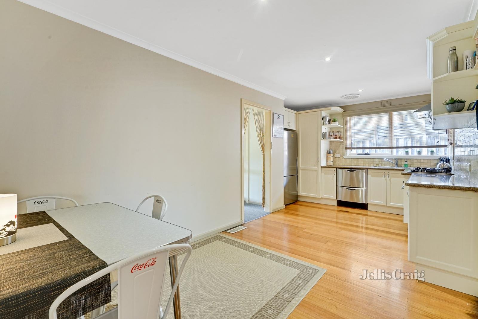 7 Ridley Street, Burwood East image 4