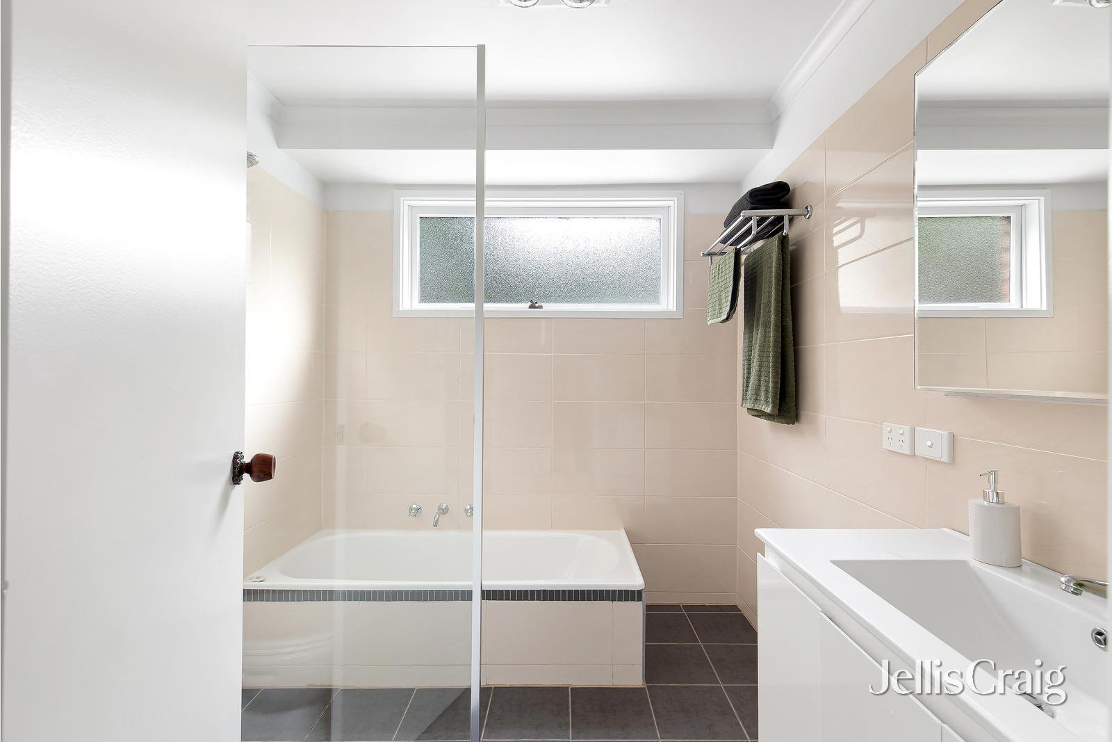 7 Ripon Close, Diamond&nbsp;Creek image 8