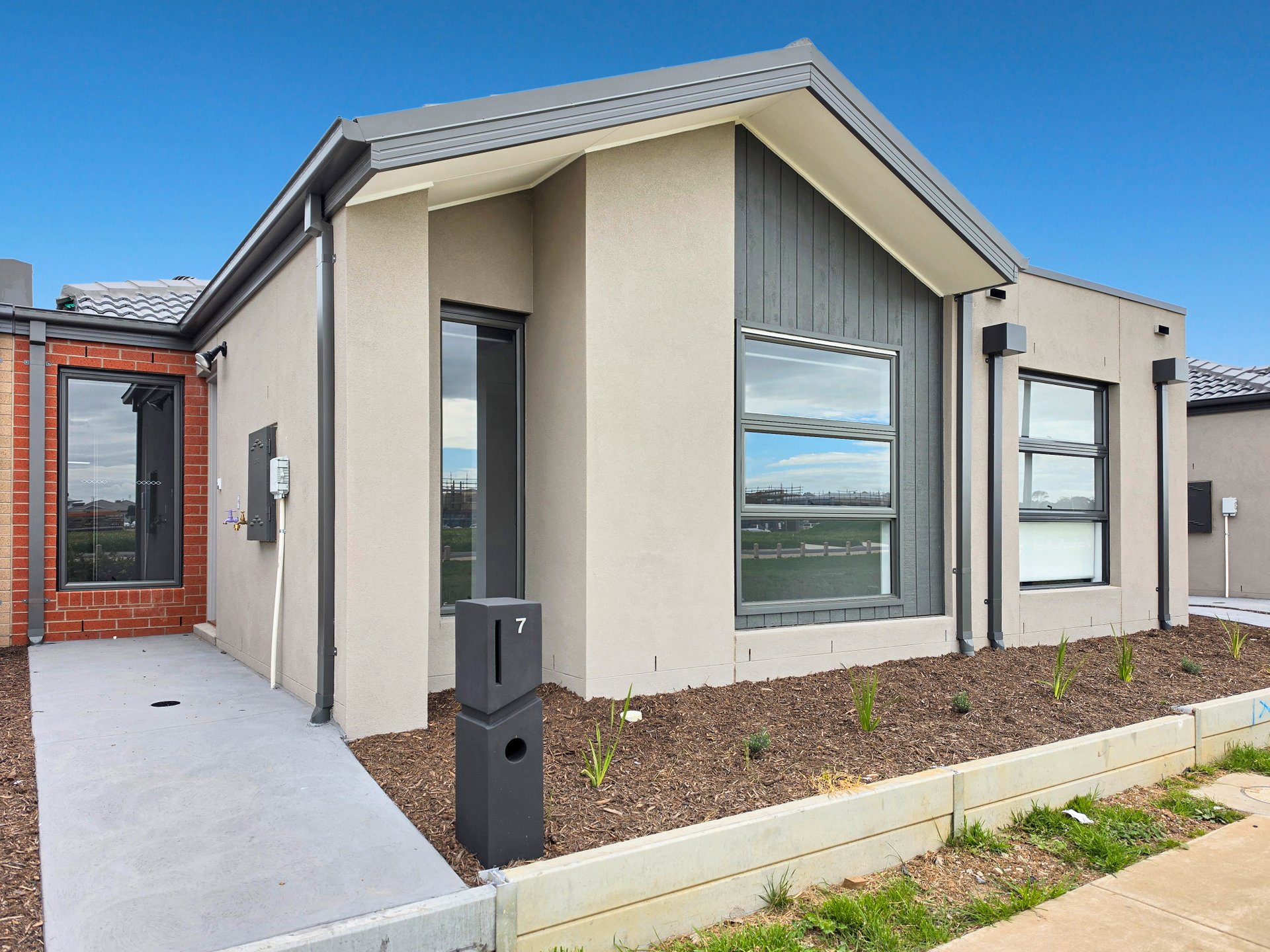 7 Rockbank Walk, Armstrong&nbsp;Creek image 1
