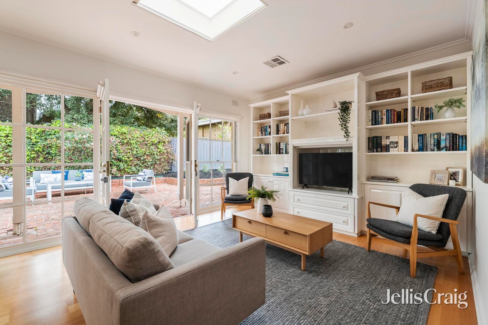 7 Rockingham Close, Kew image 6