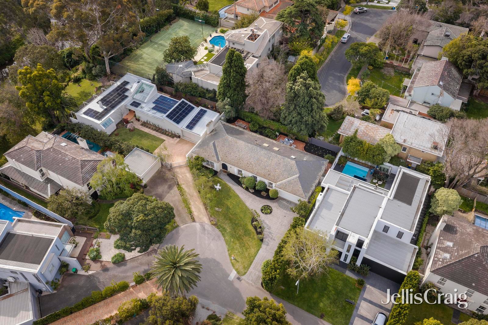 7 Rockingham Close, Kew image 8