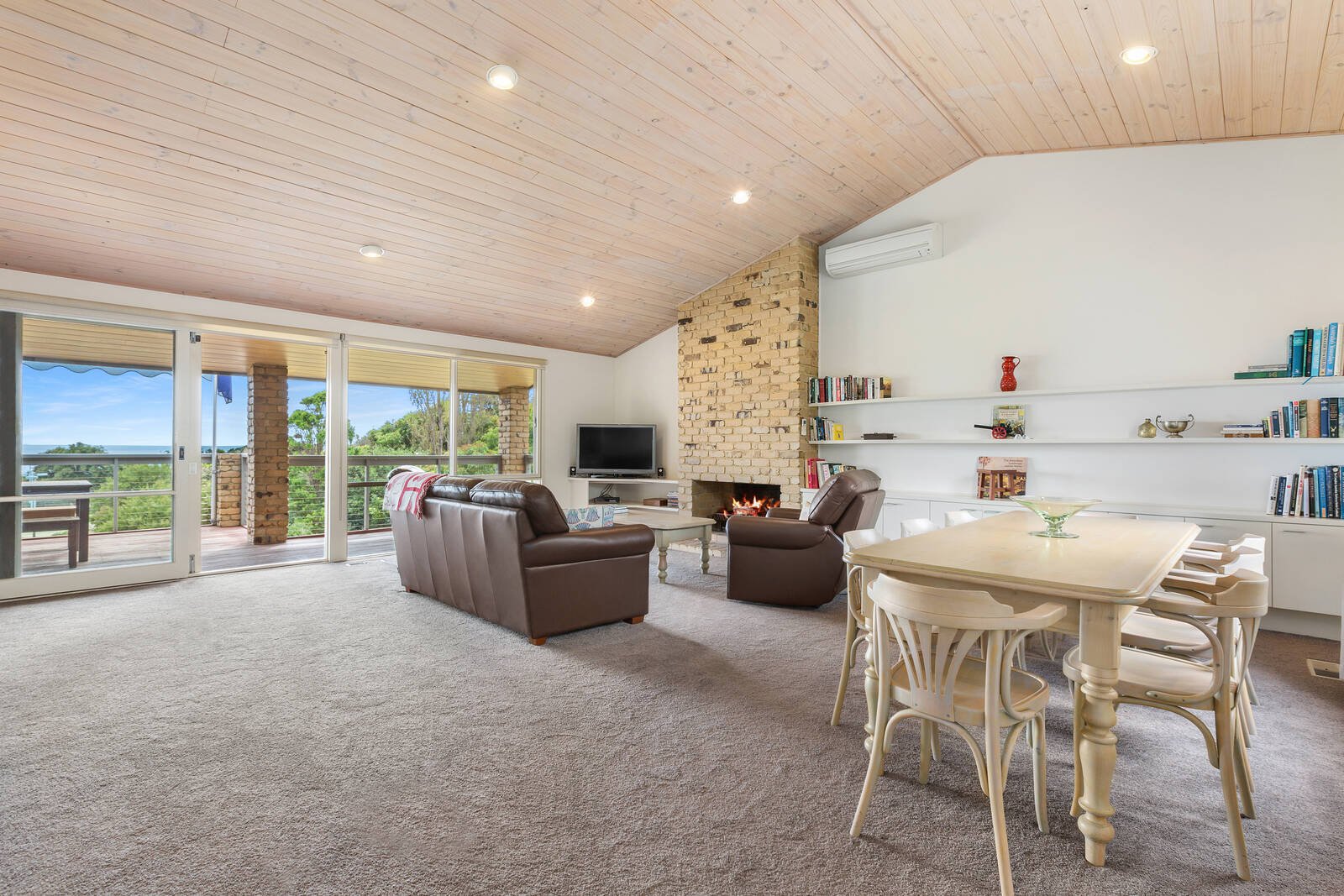 Property Gallery Thumbnail 2