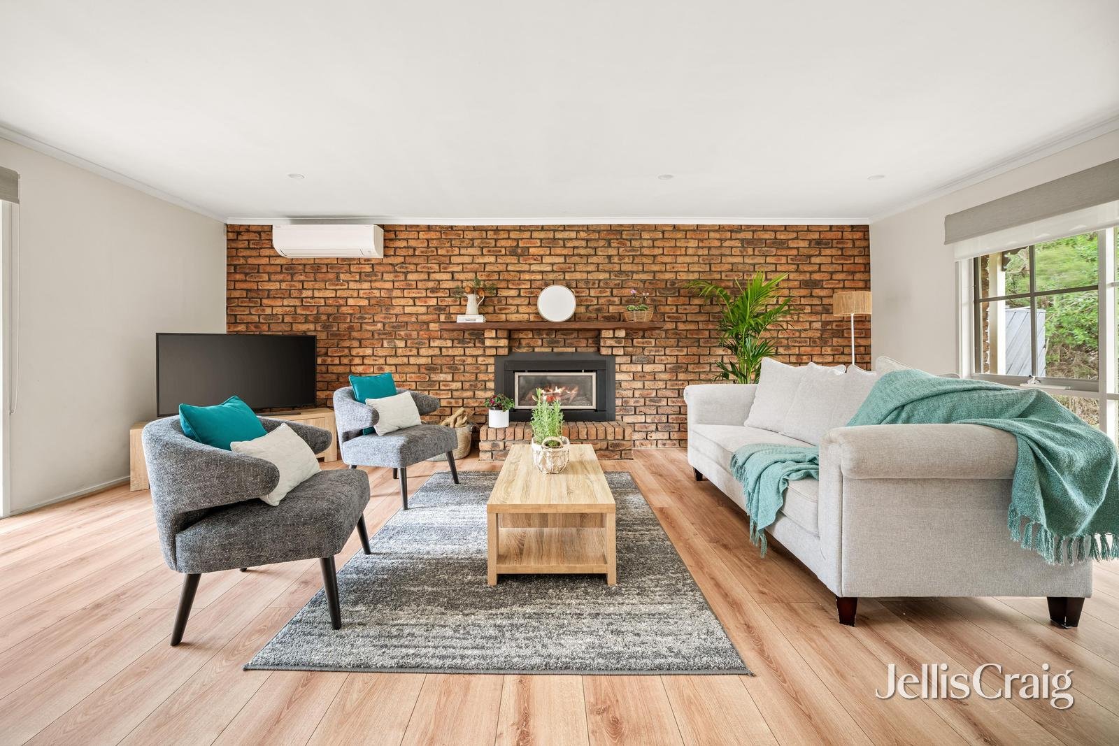 7 Rossiter Court, Seaford image 2