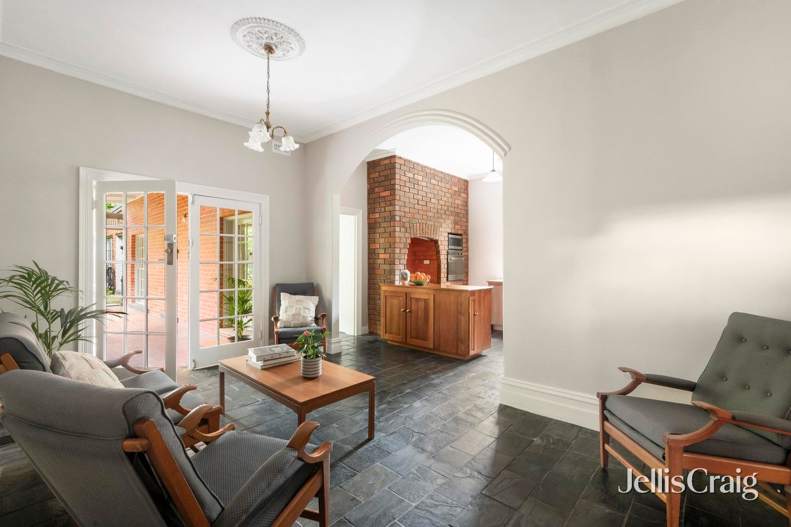 7 Royal Crescent, Camberwell image 5