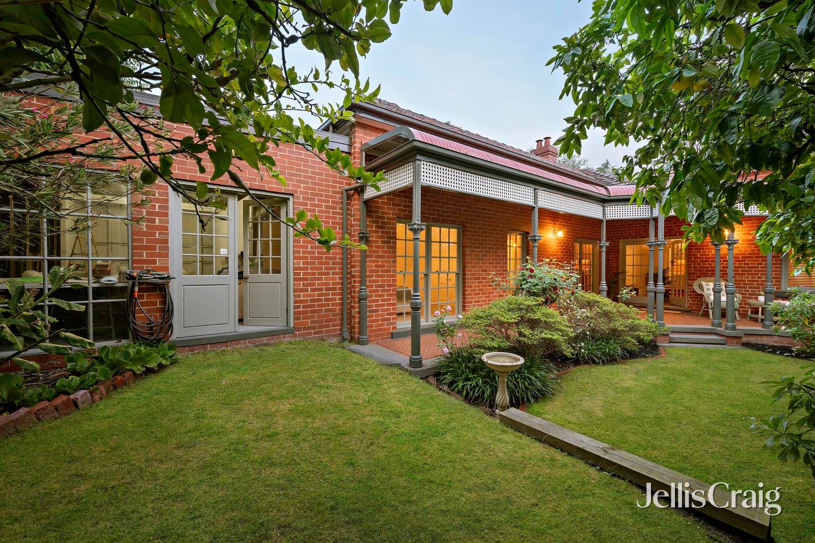 7 Royal Crescent, Camberwell image 16