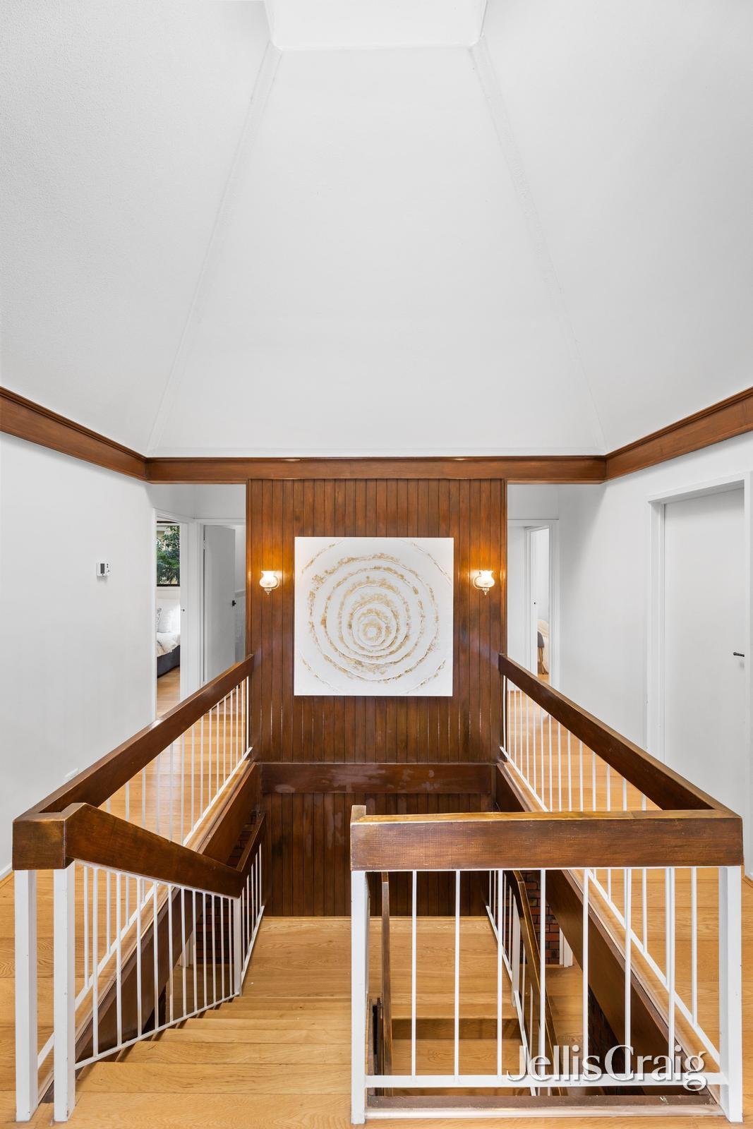 7 Ruth Court, Glen&nbsp;Waverley image 2