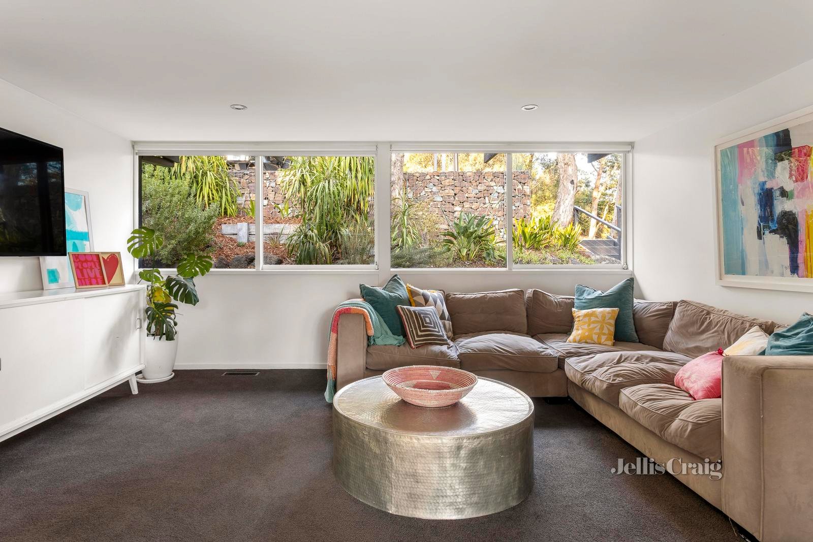 7 Ryans Road, Eltham image 6