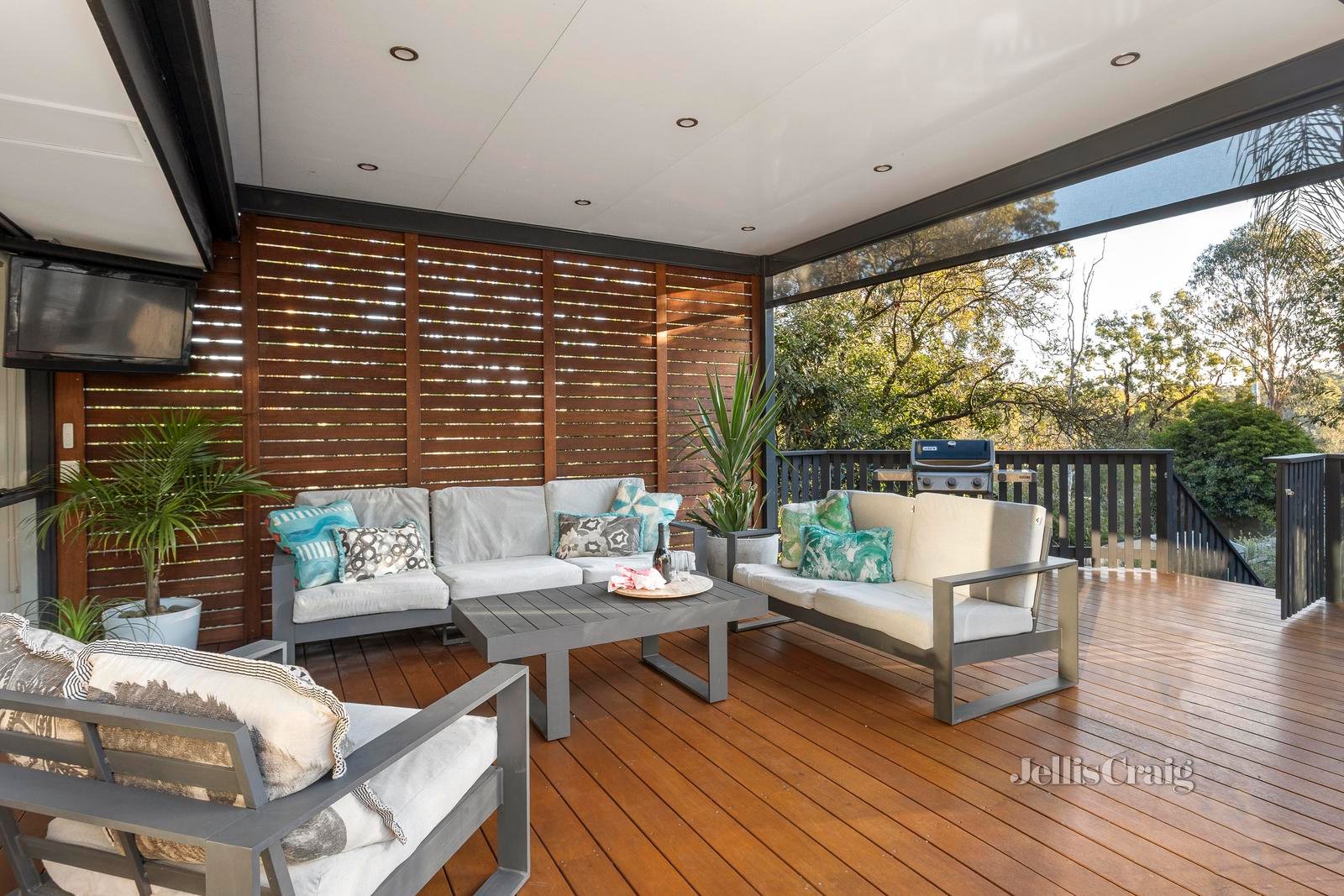 7 Ryans Road, Eltham image 13