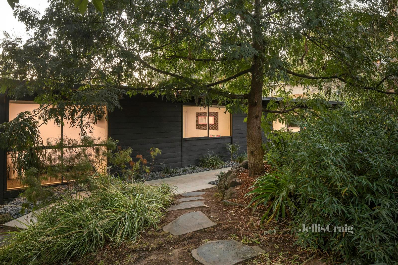 7 Ryans Road, Eltham image 19