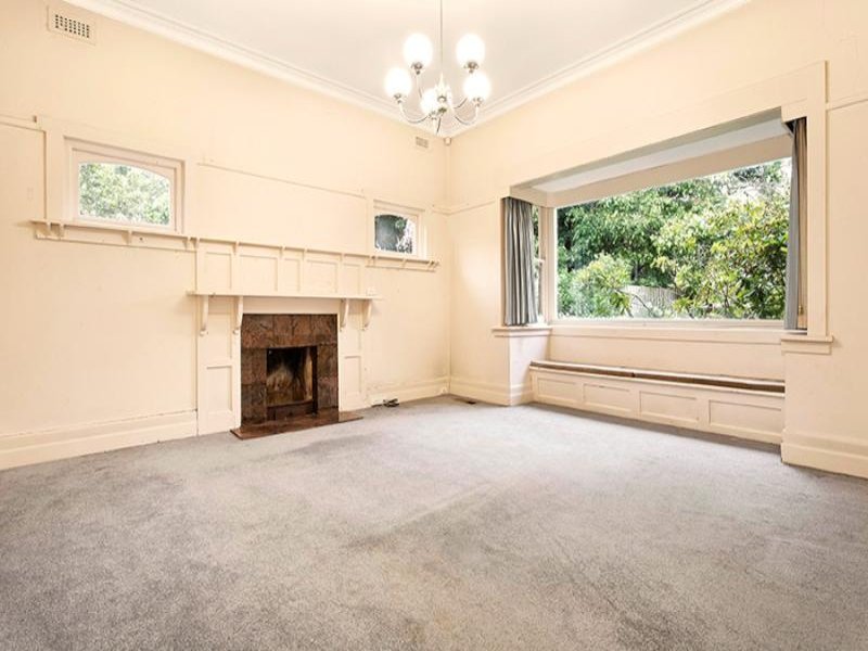 7 Sackville Street, Kew image 3