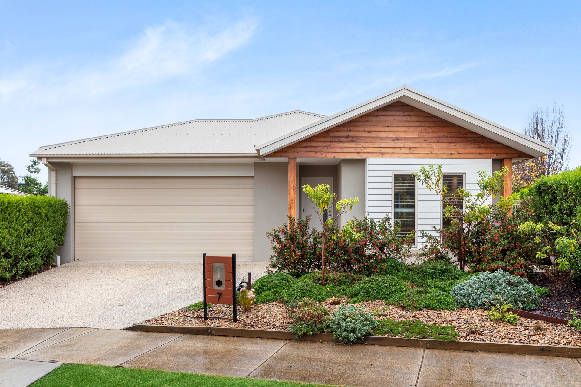 Property Gallery - Main Image