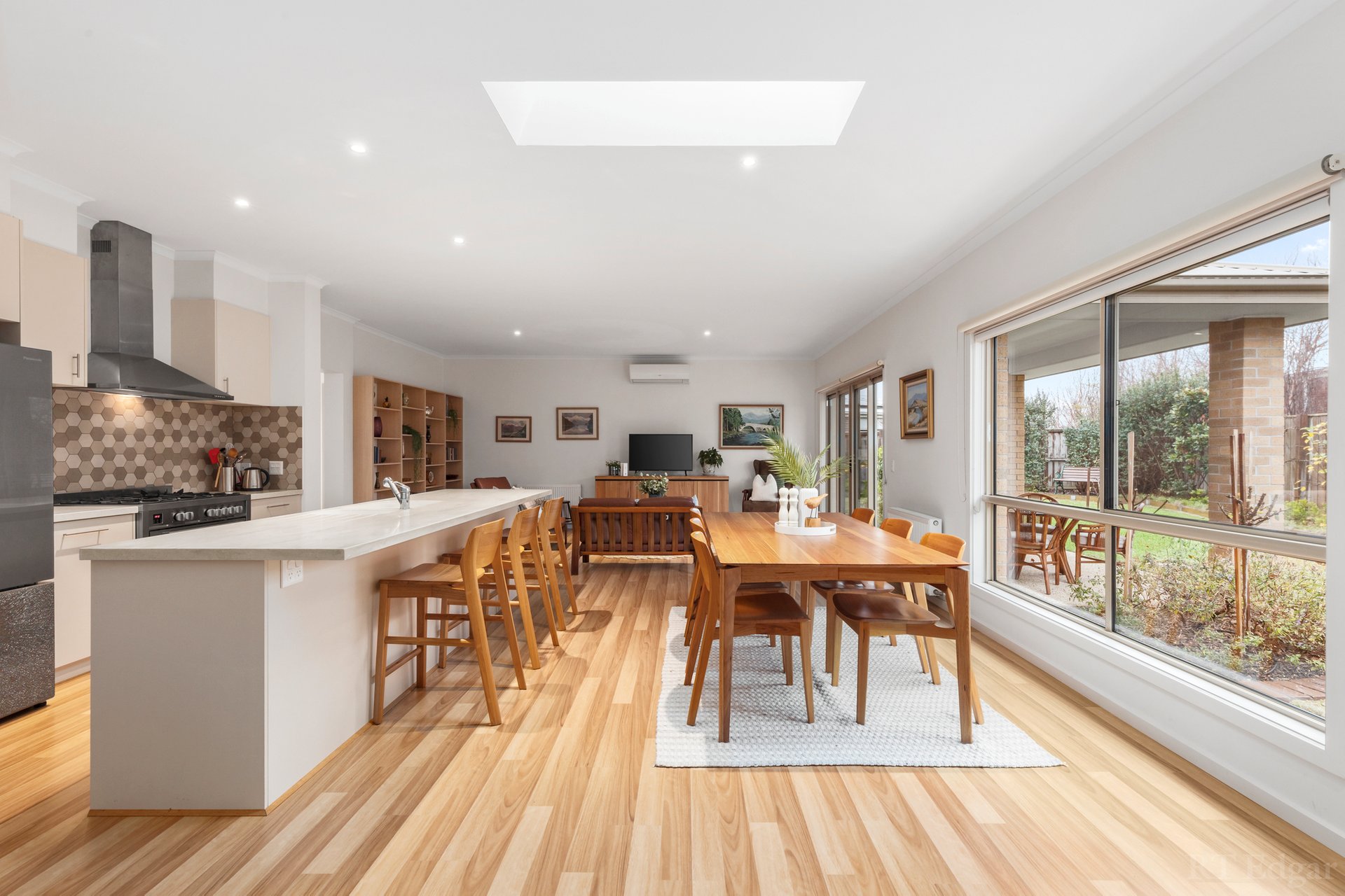 Property Gallery Thumbnail 4