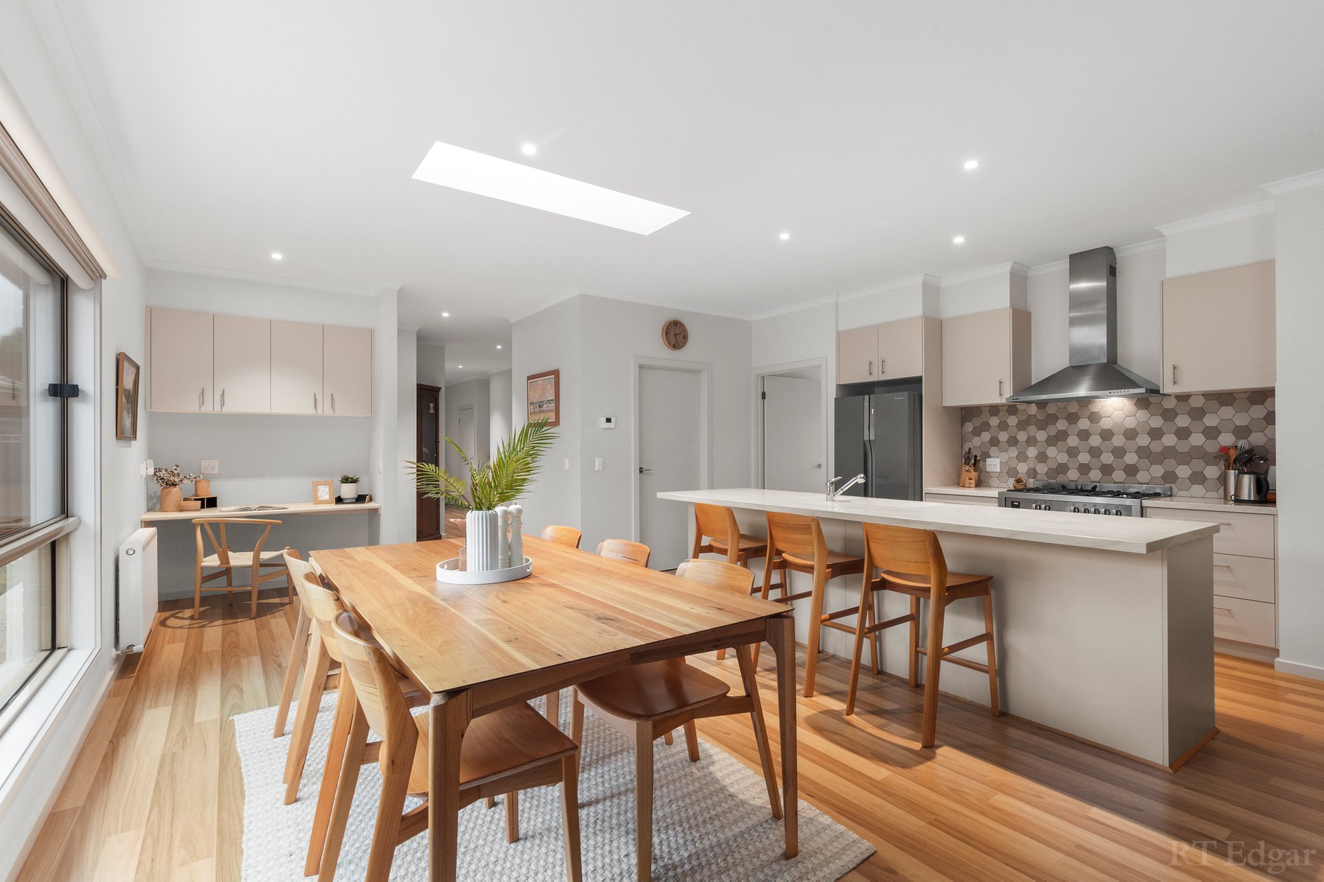 Property Gallery Thumbnail 7