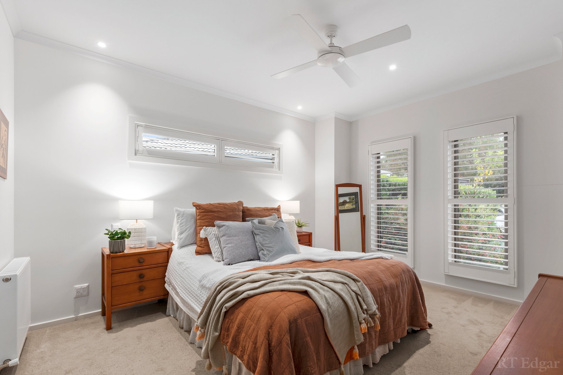 Property Gallery Thumbnail 11