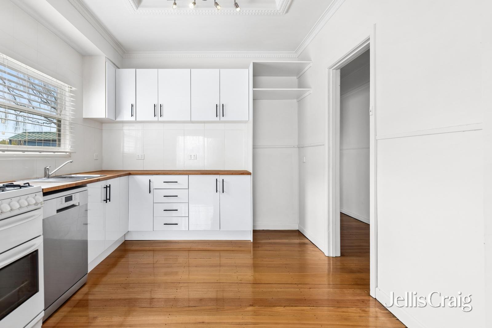7 Shirley Street, Wendouree image 3