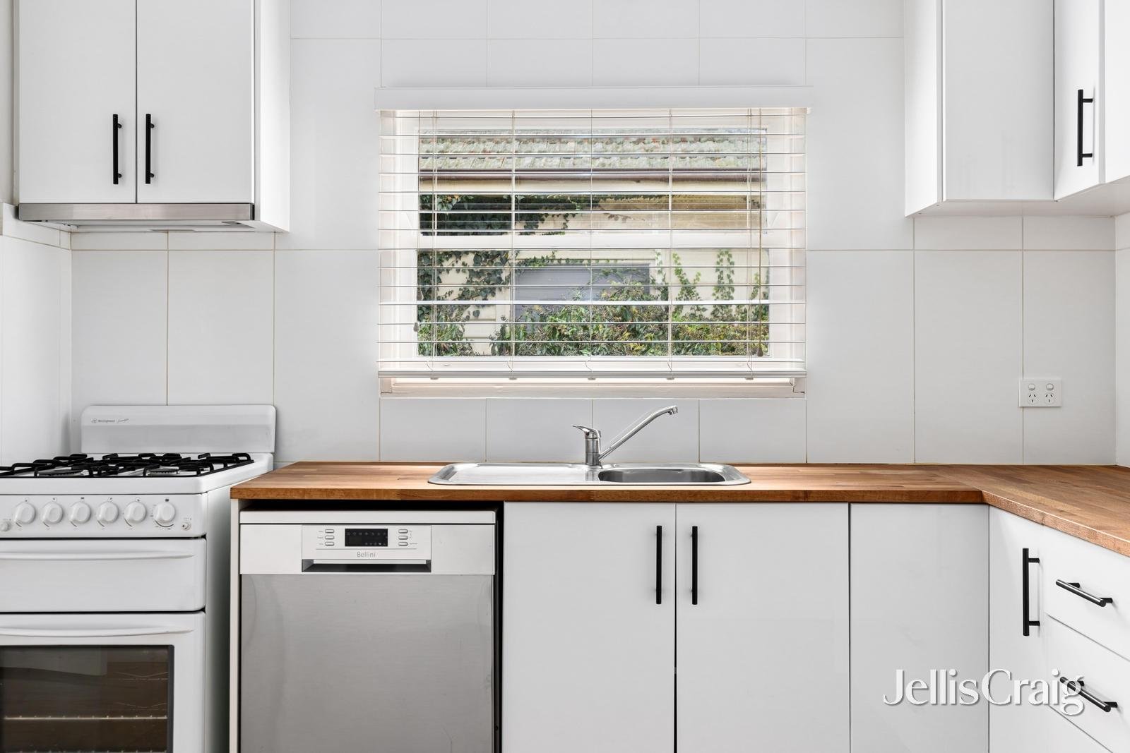 7 Shirley Street, Wendouree image 4