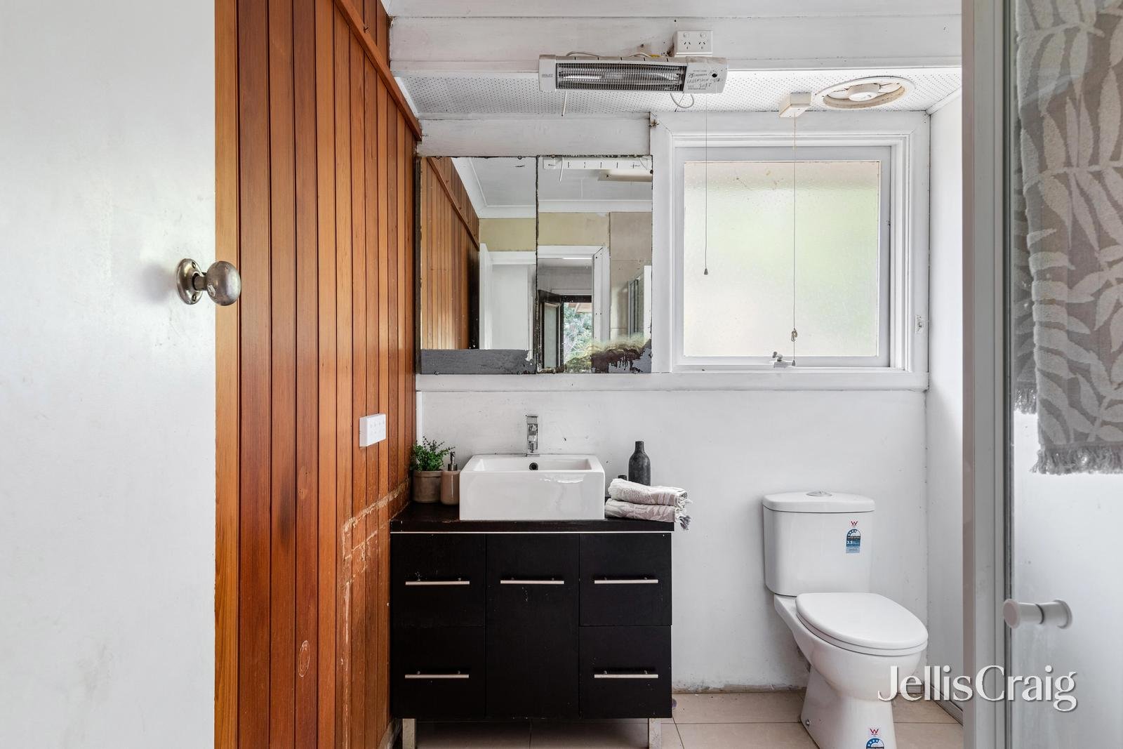 7 Simmons Court, Greensborough image 9