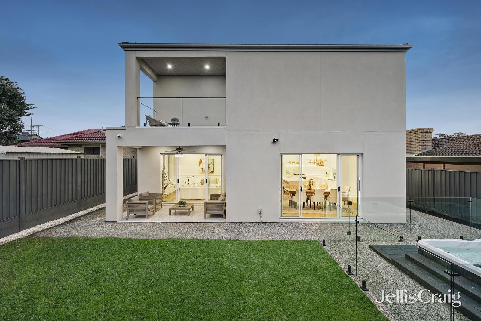 7 Simon Street, Blackburn North image 14