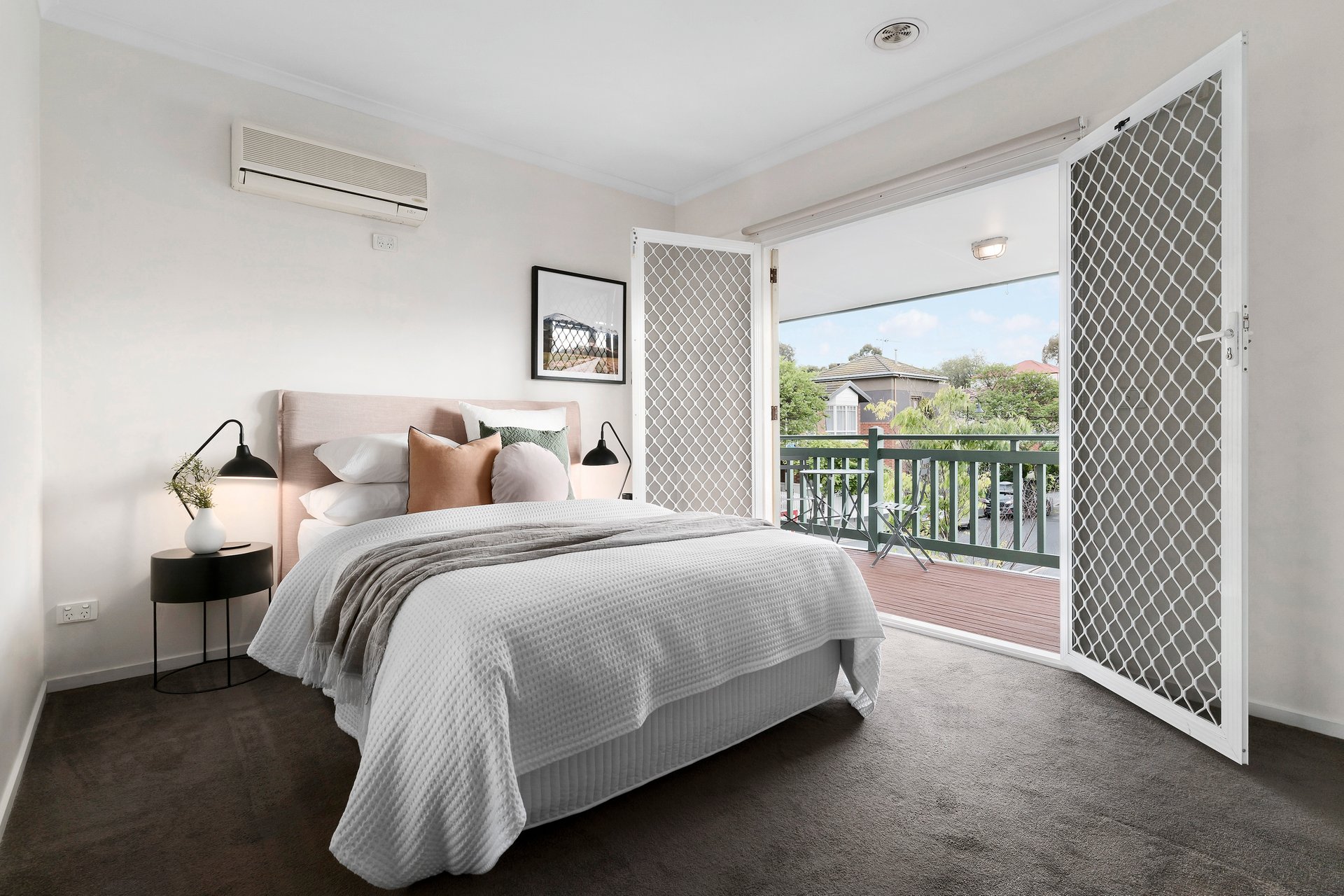 7 Sims Square, Kensington image 7