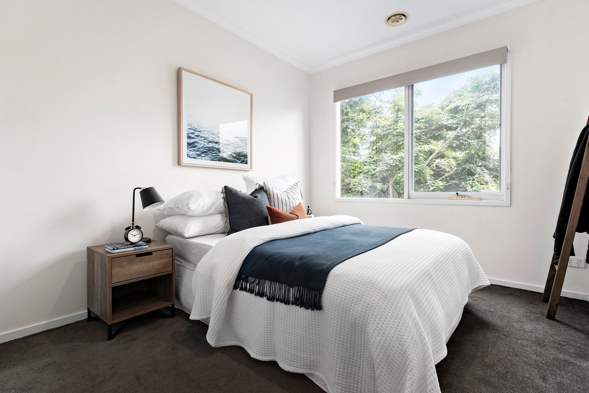 7 Sims Square, Kensington image 9