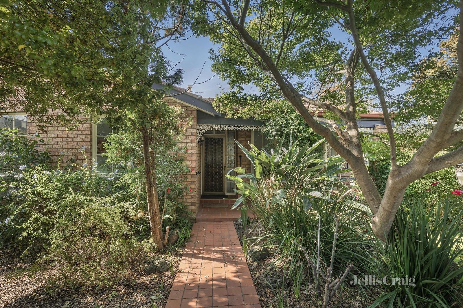 7 Smith Road, Camberwell image 1