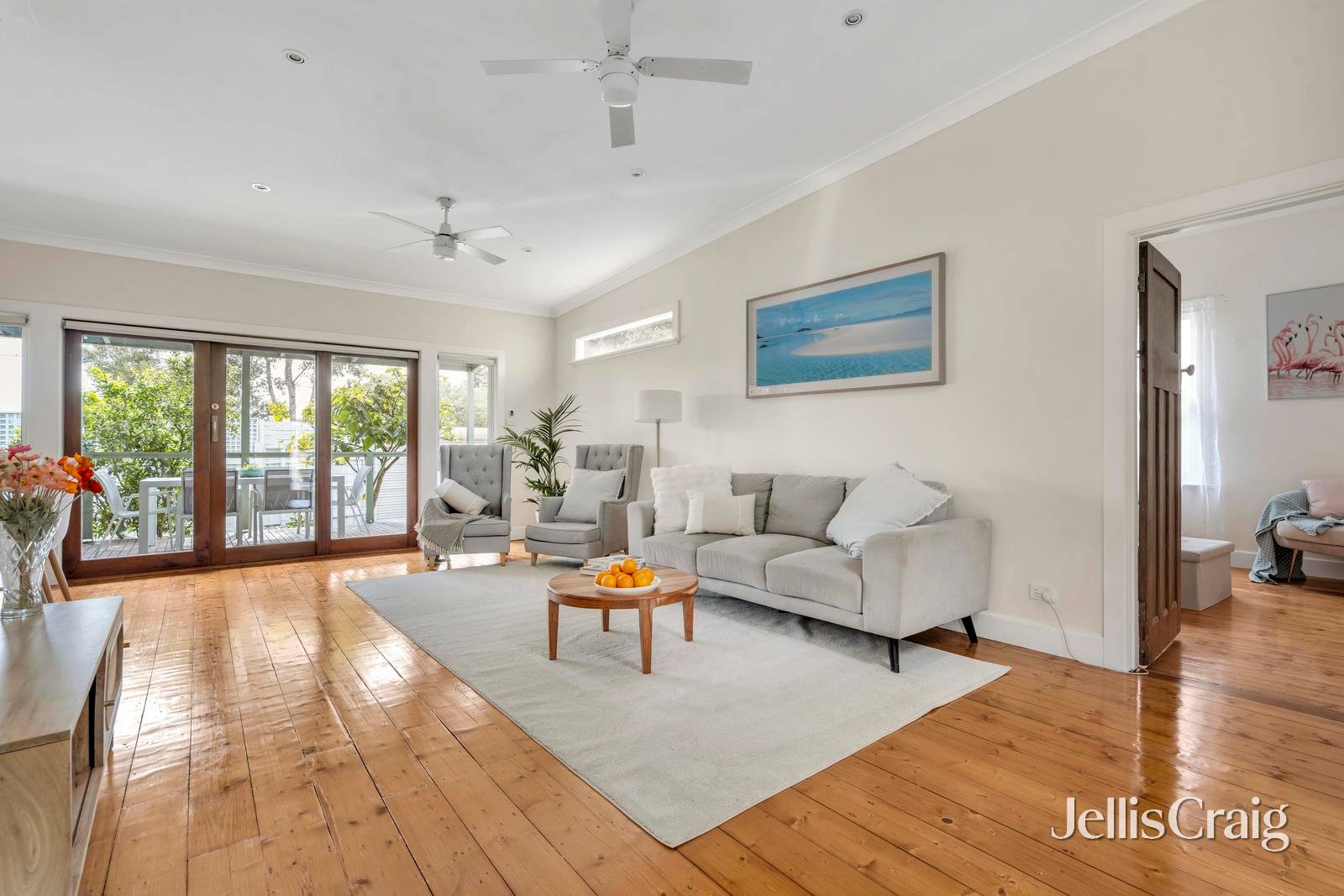 7 Smith Street, Coburg North image 2