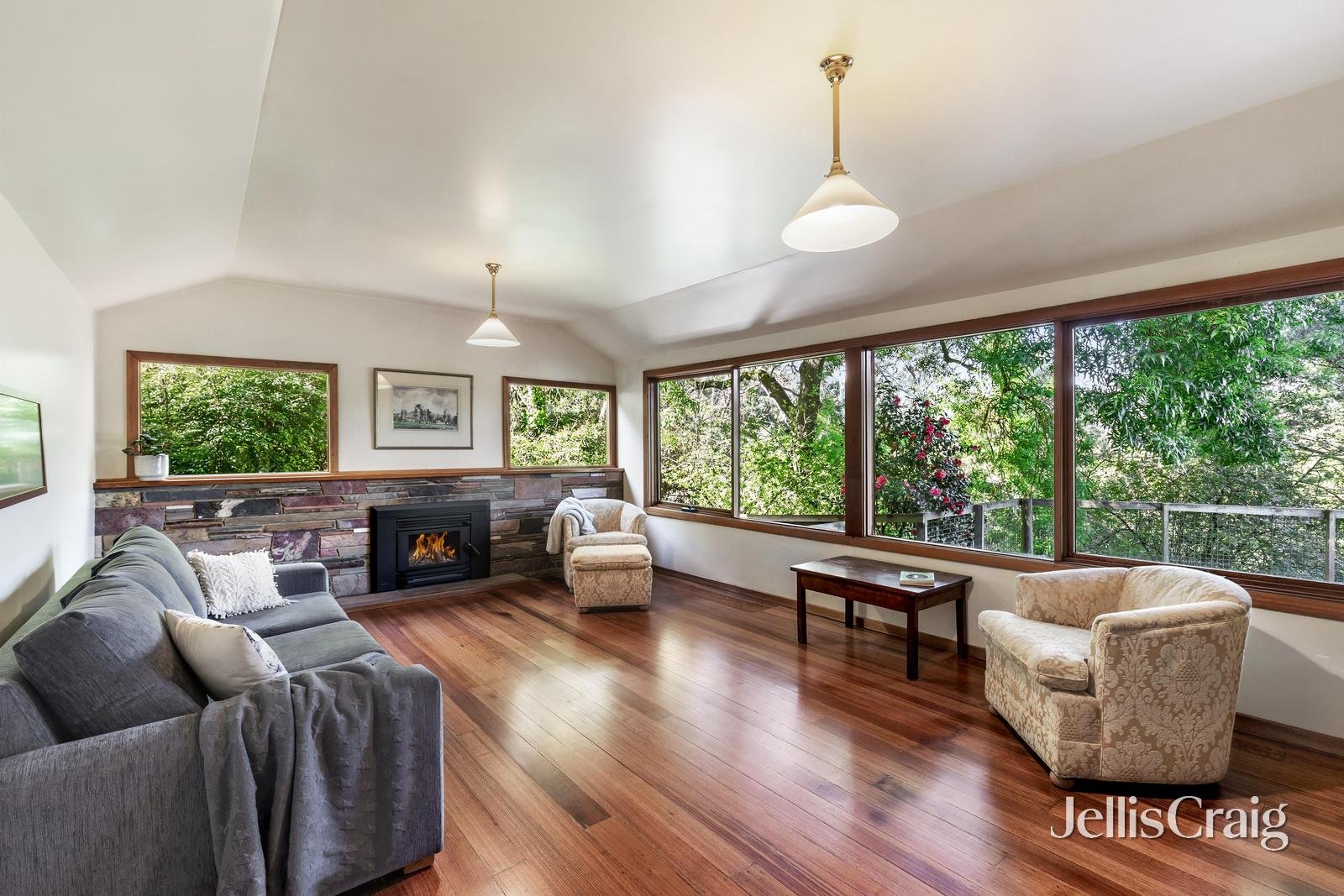 7 Somers Road, North&nbsp;Warrandyte image 3