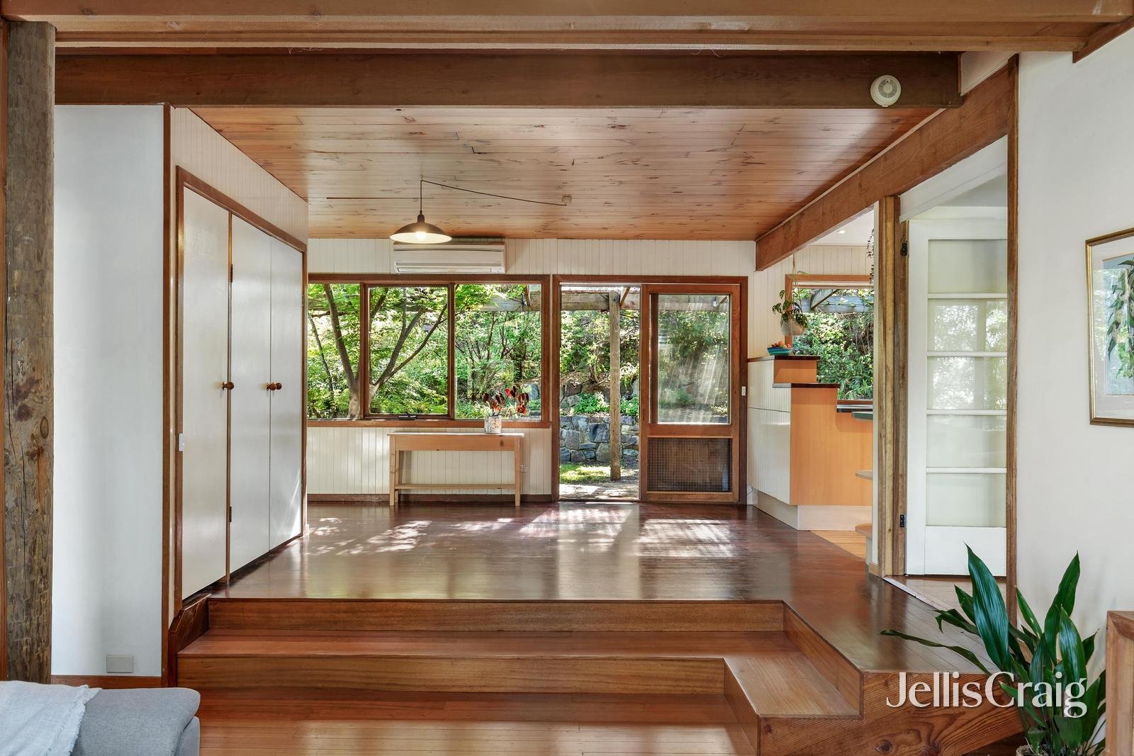 7 Somers Road, North&nbsp;Warrandyte image 5