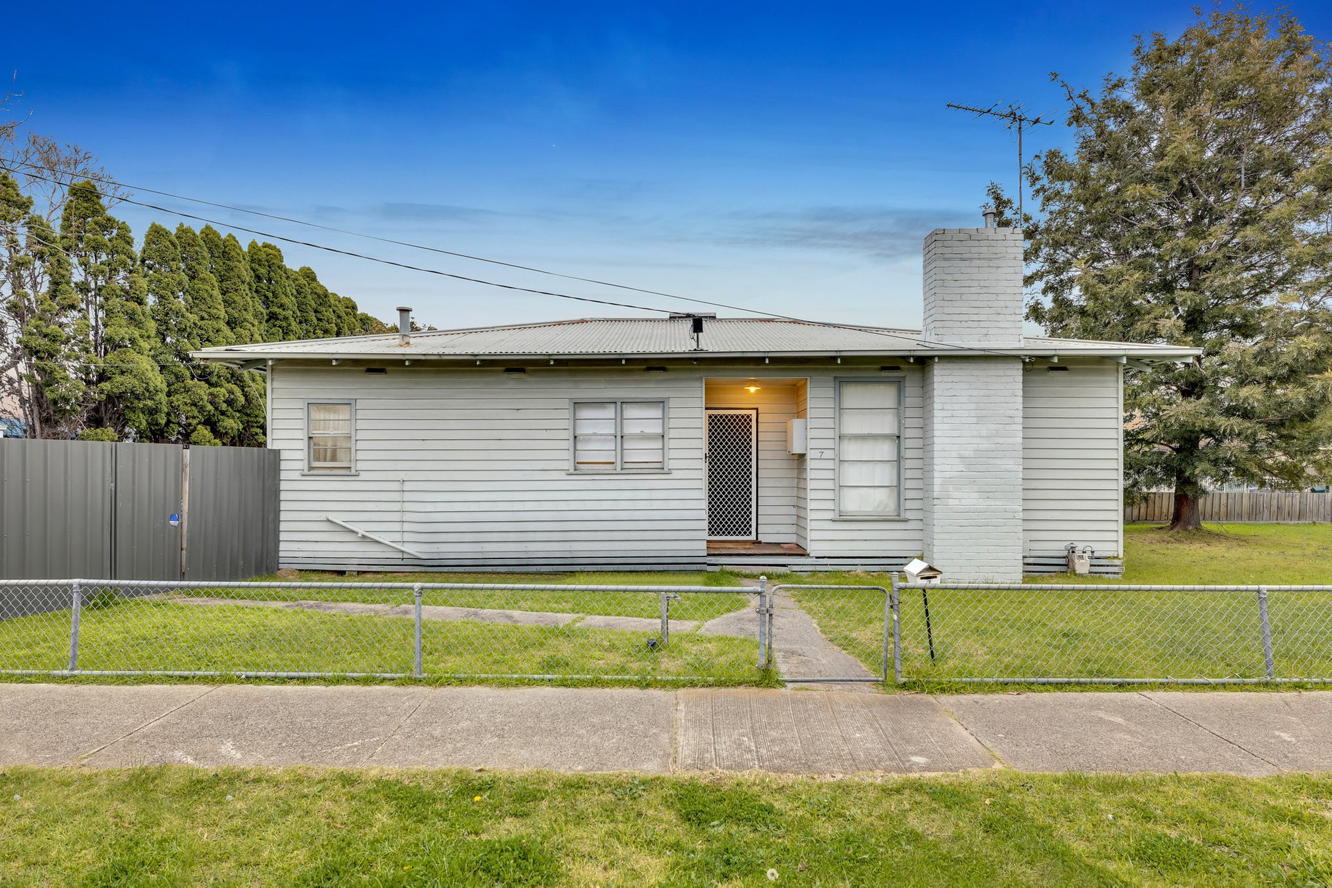 7 Sparks Road, Norlane image 2