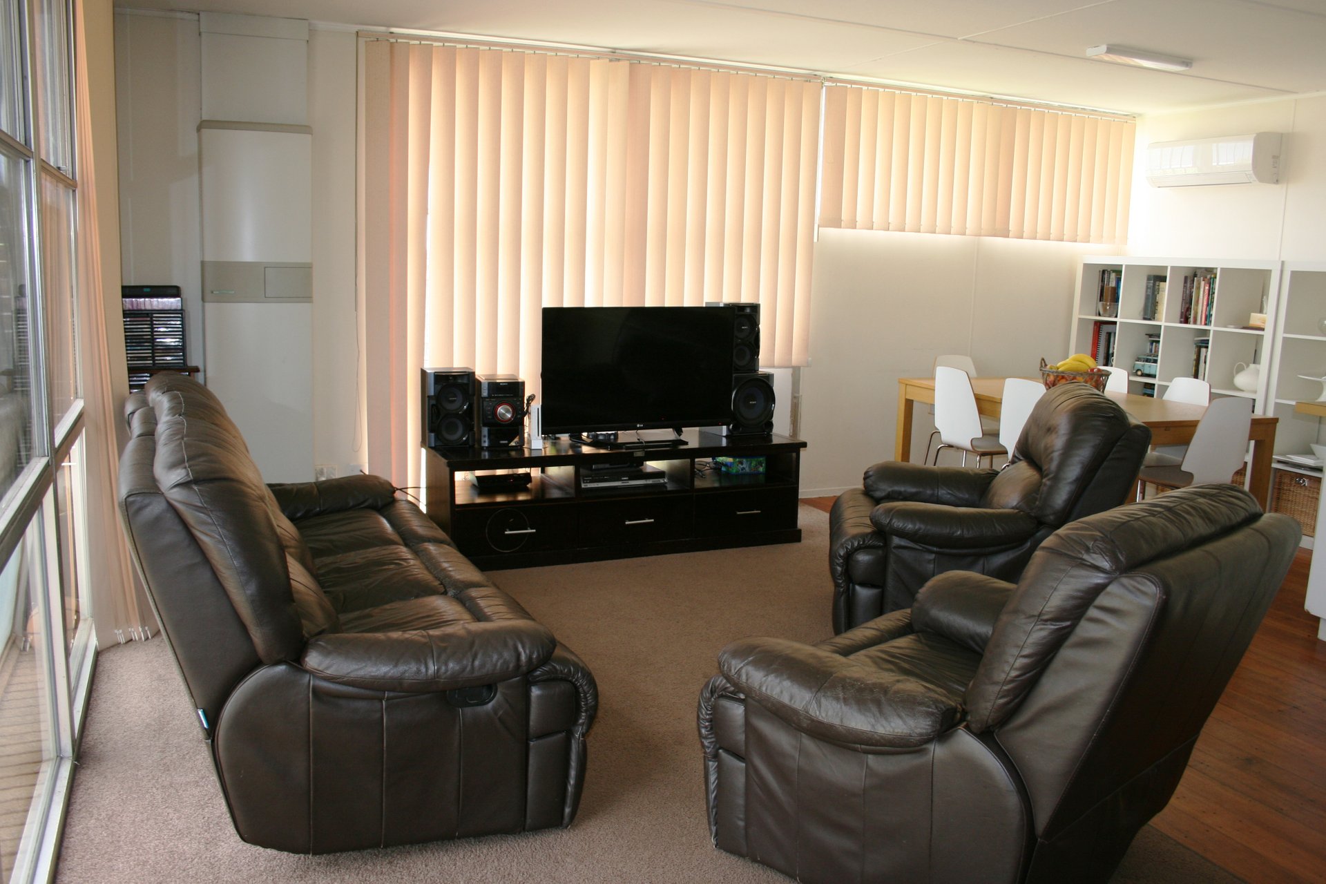 Property Gallery Thumbnail 4