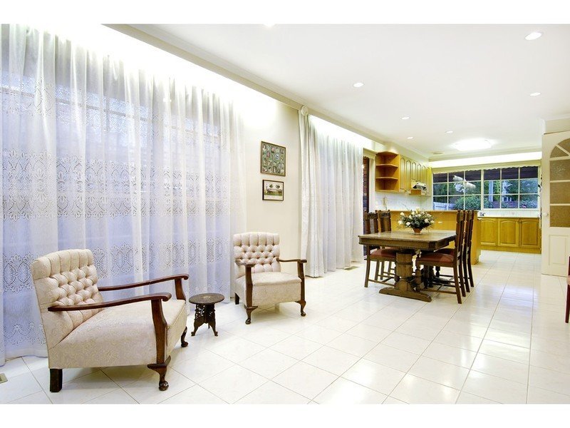 7 St Georges Road, Armadale image 7