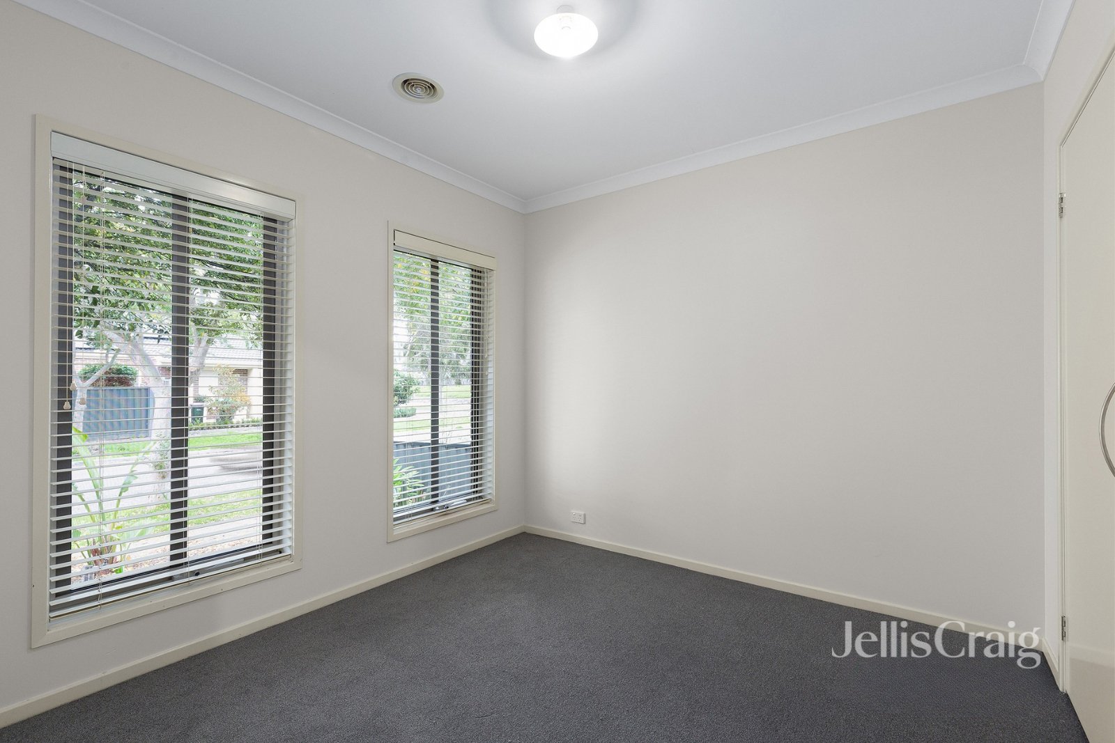 7 St Leonard Drive, South&nbsp;Morang image 6