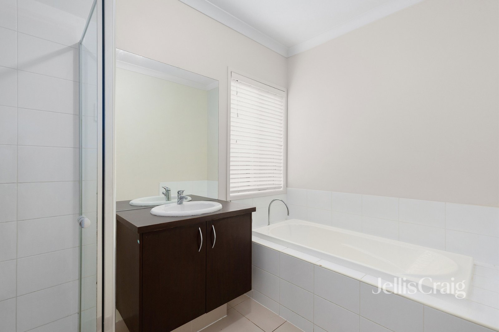 7 St Leonard Drive, South&nbsp;Morang image 9