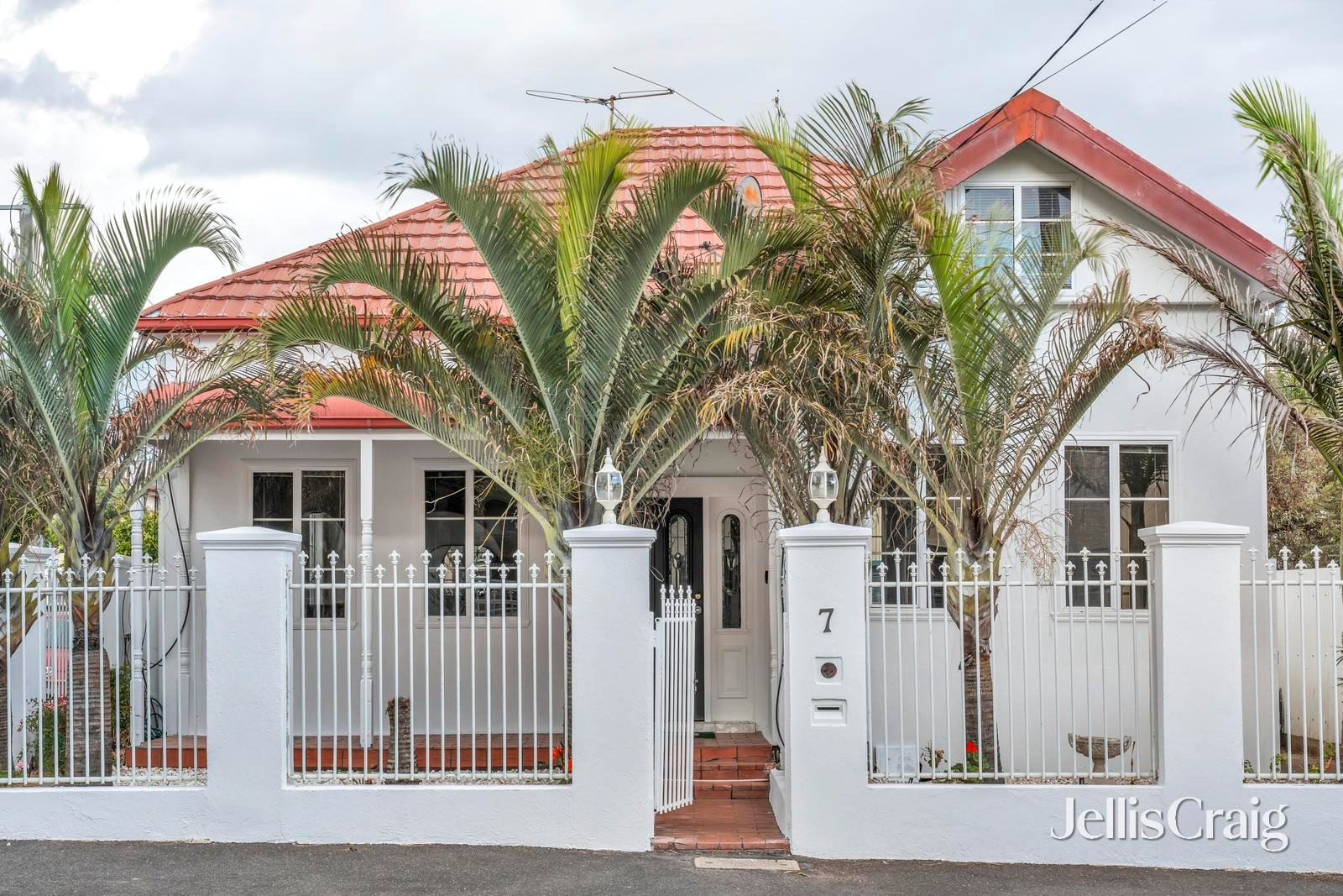 7 Staley Street, Brunswick image 11