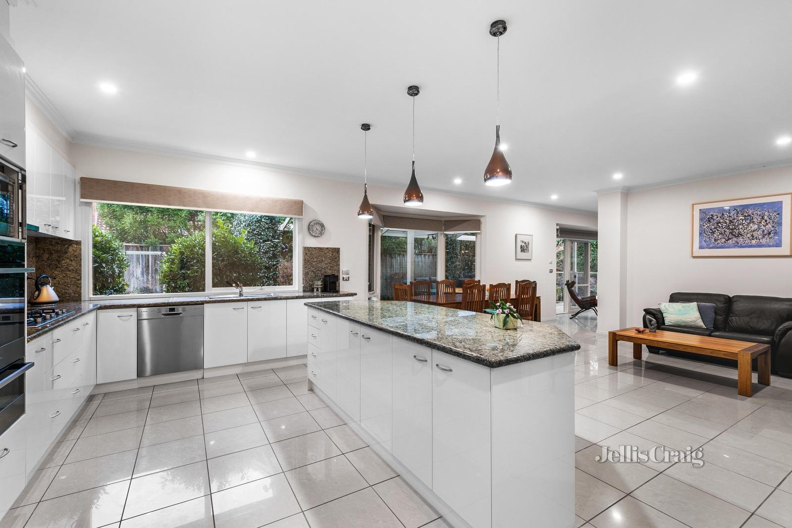 7 Stillwell Place, Templestowe image 8