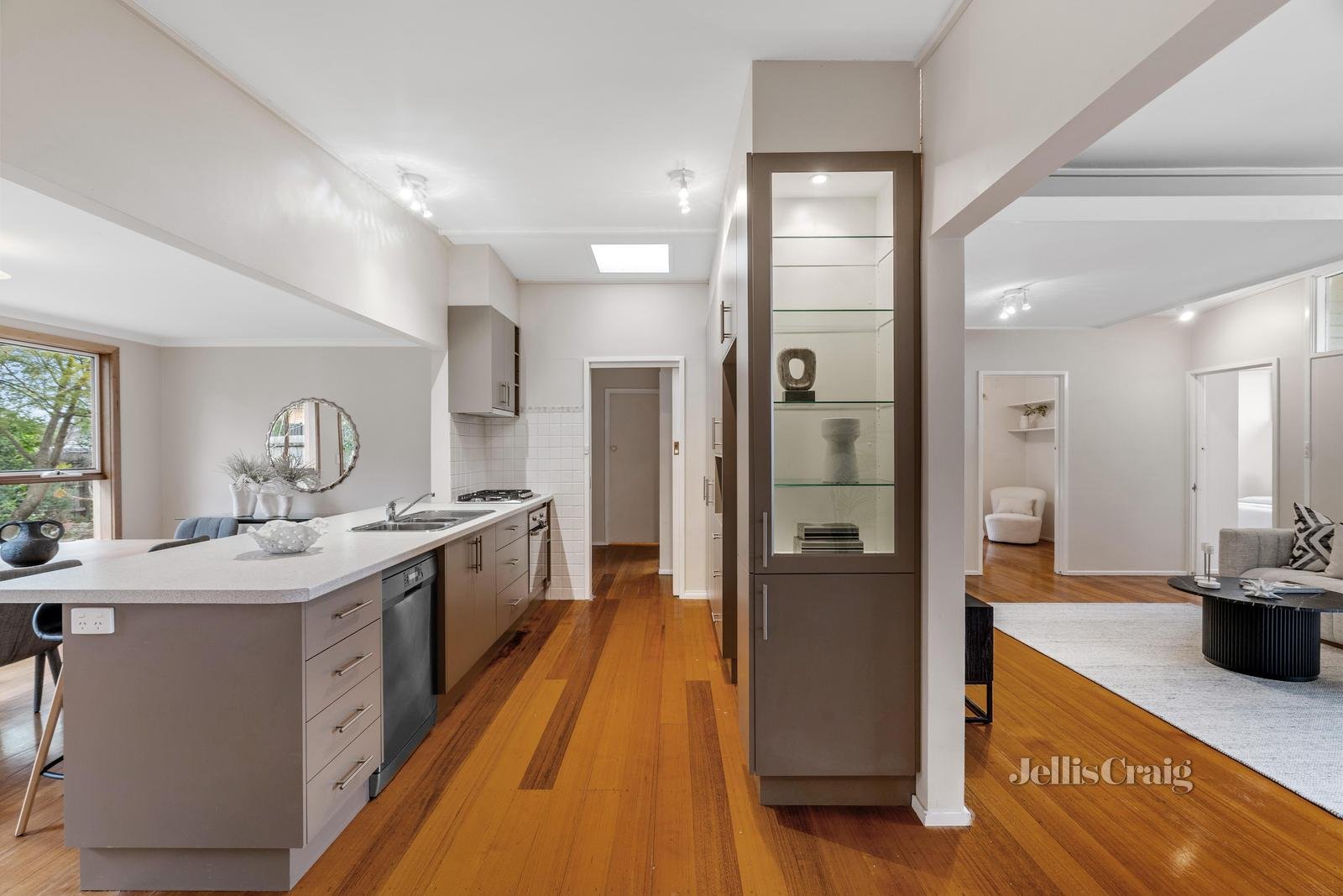 7 Stratford Court, Mulgrave image 5