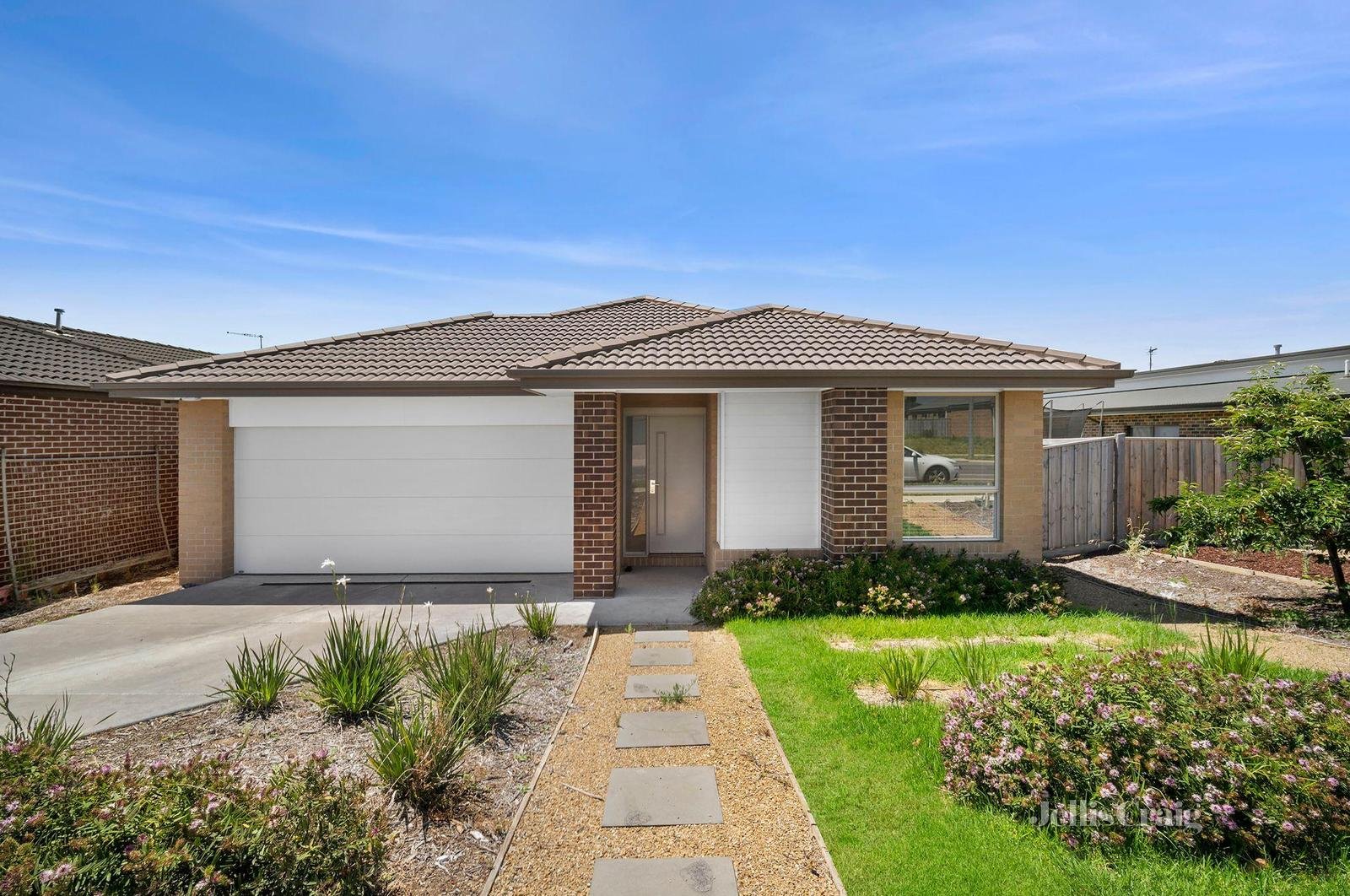 7 Sundance Boulevard, Winter Valley image 1