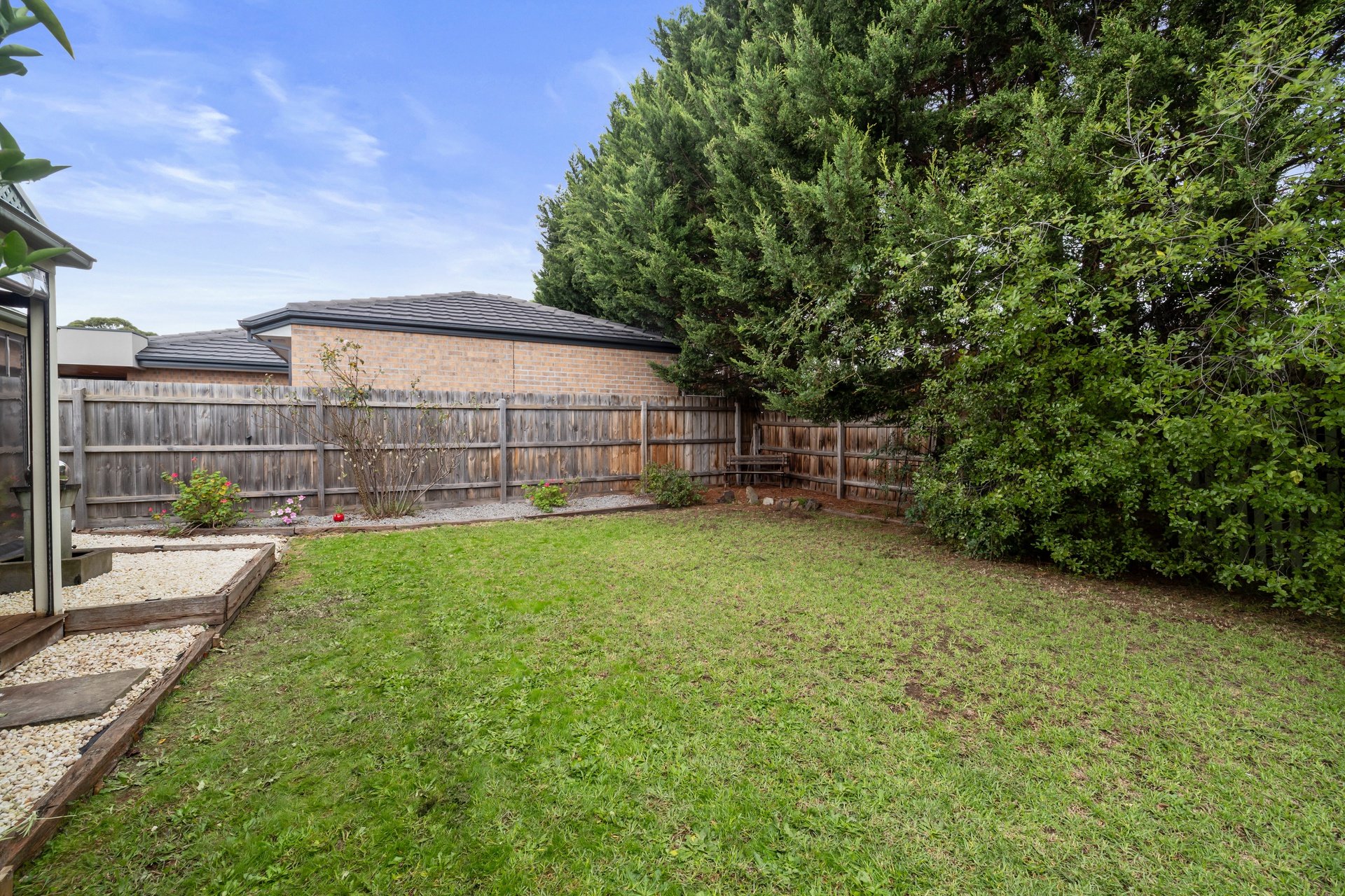 7 Sunray Court, Croydon image 8