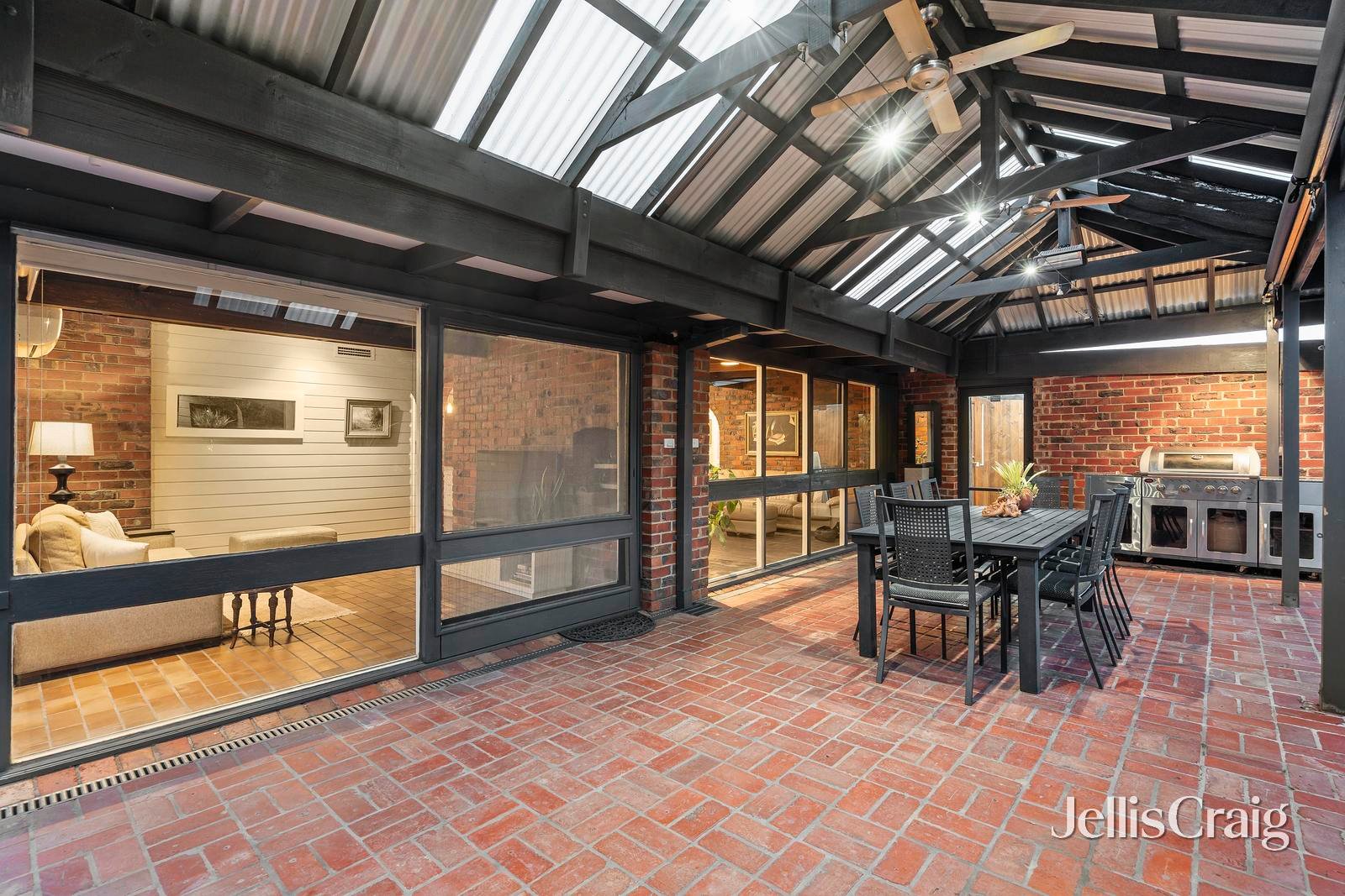 7 Sunray Court, Donvale image 17