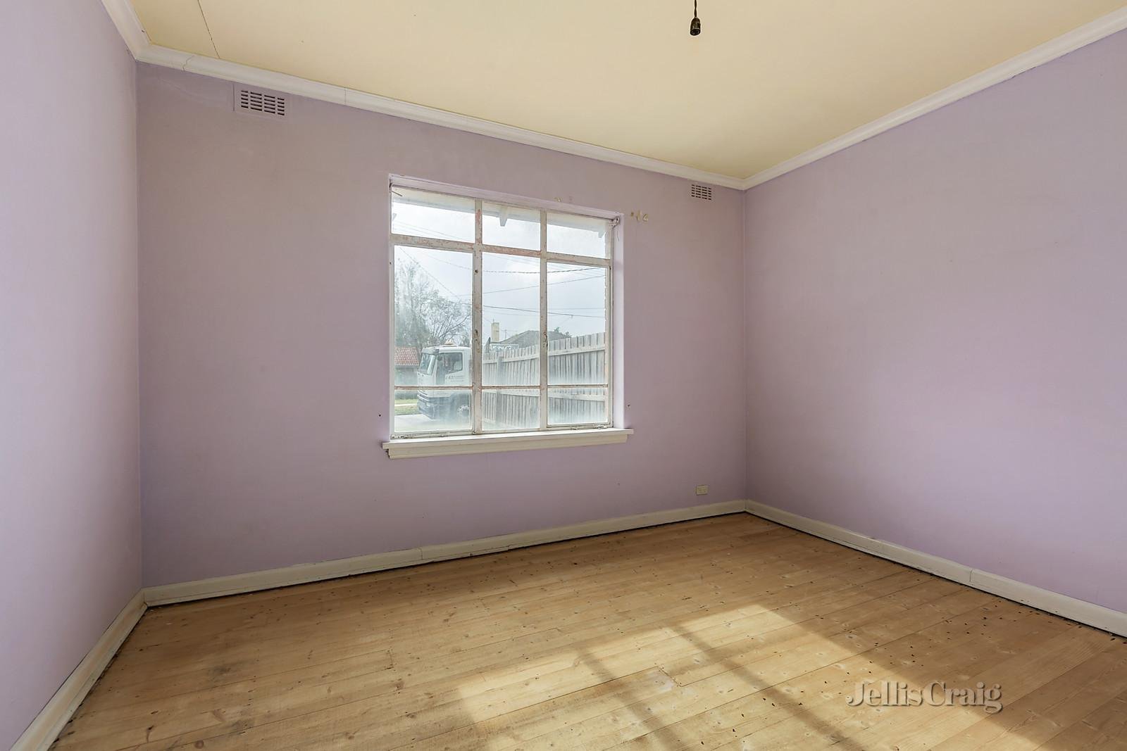 7 Swanston Street, Heidelberg Heights image 3
