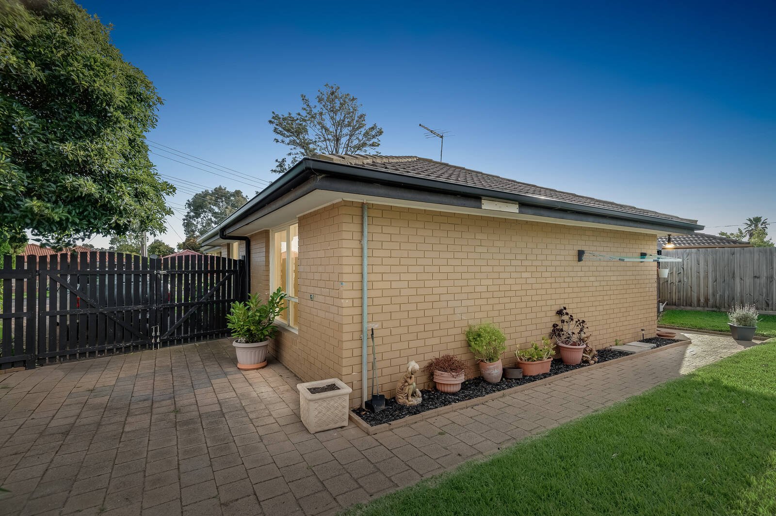 7 Tamarind Crescent Werribee