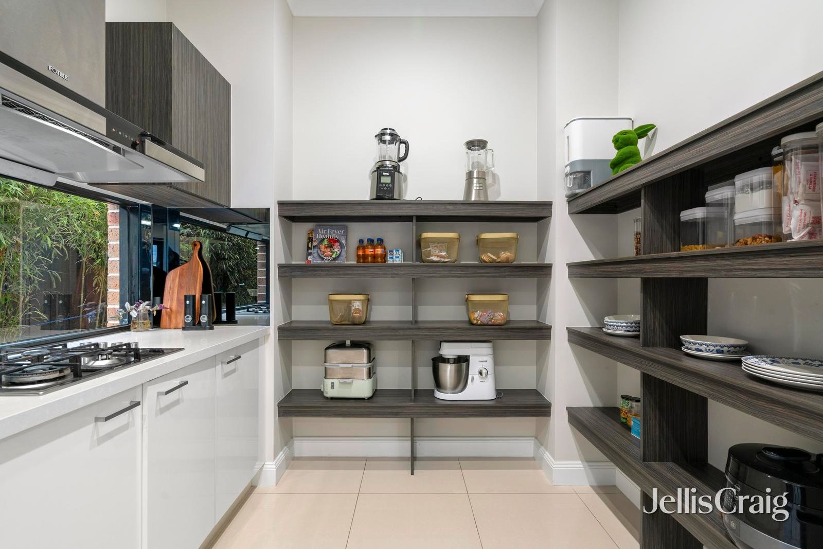 7 Taylor Avenue, Burwood&nbsp;East image 9