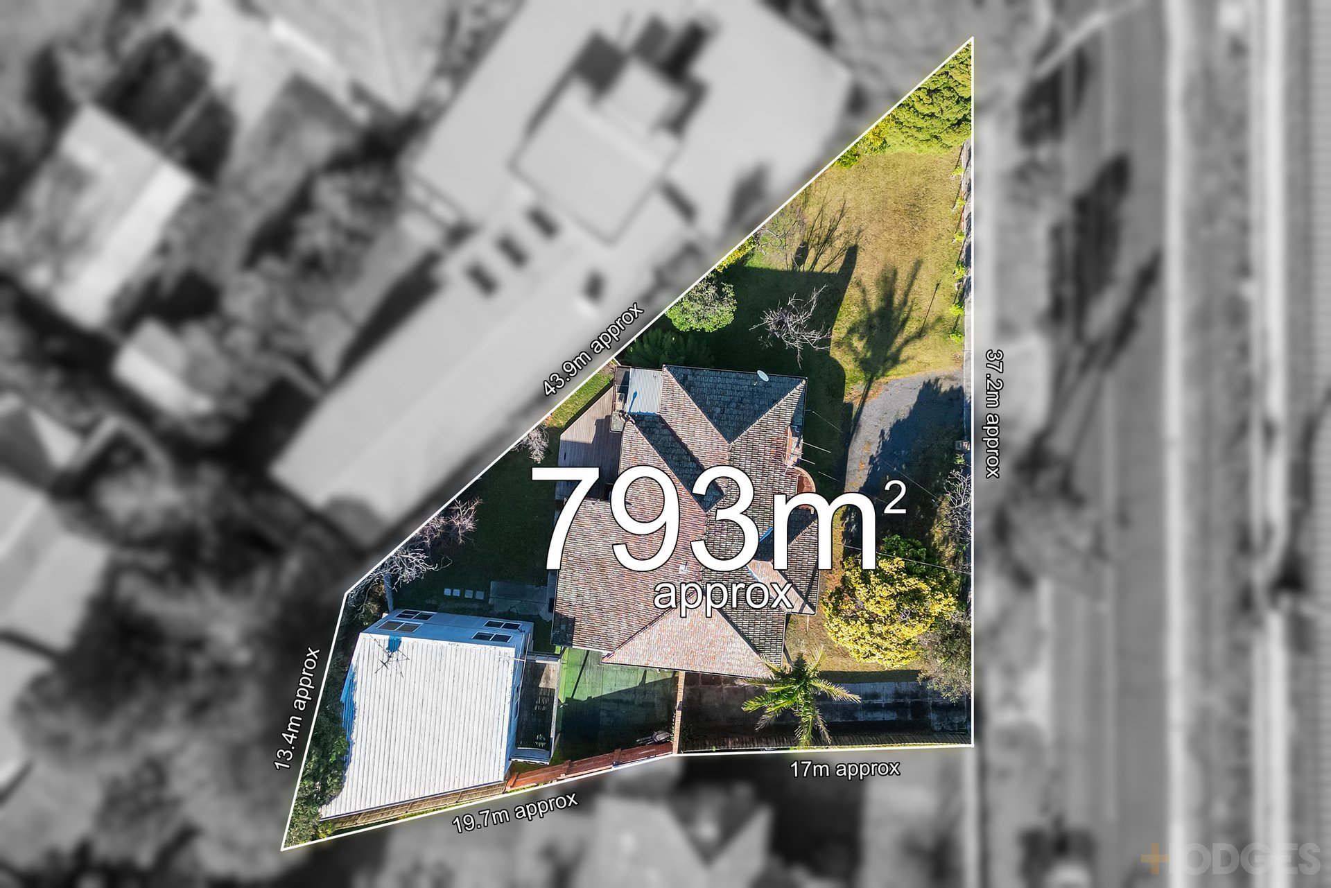 7 Teague Avenue Mentone