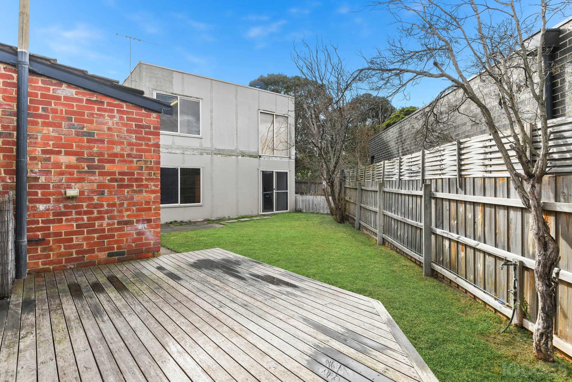 7 Teague Avenue Mentone