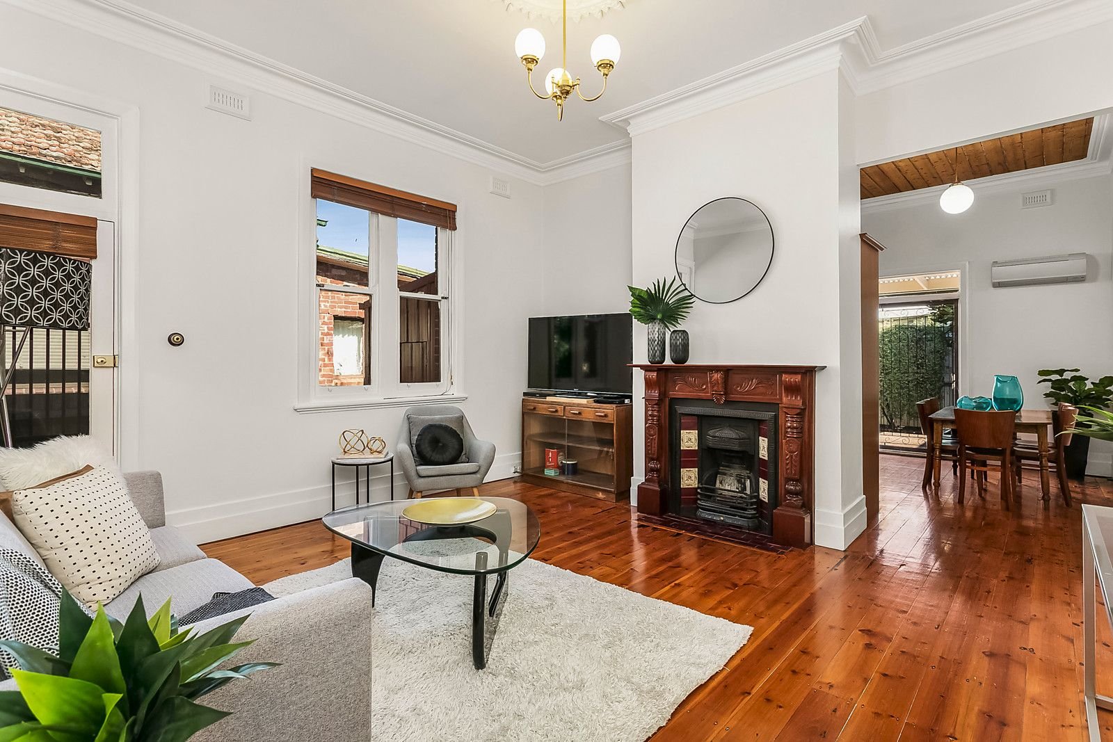 7 The Crescent, Ascot Vale image 2