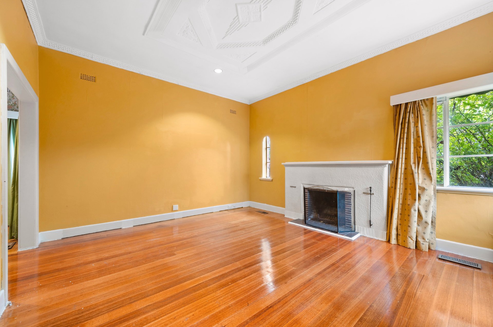 7 The Moor Avenue, Balwyn North image 2